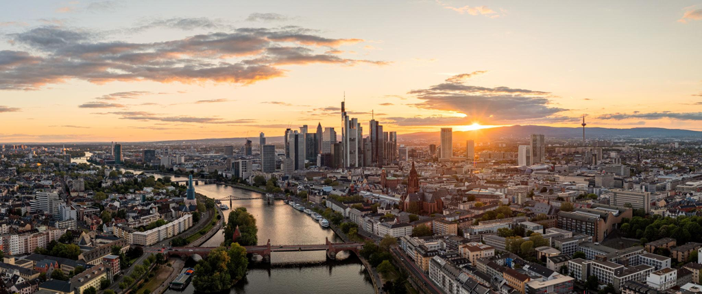 Frankfurt am Main Skyline – Rohrreinigung Frankfurt am Main von M.A. Services24